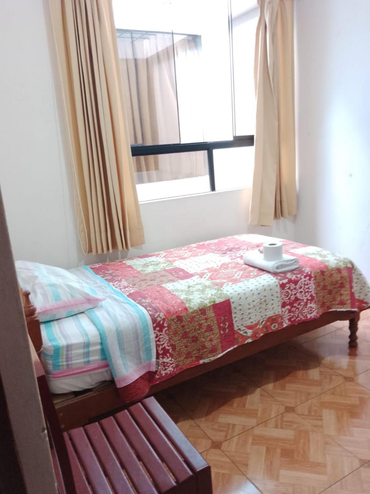 Lola Hosting Hotel Huanchaco Szoba fotó