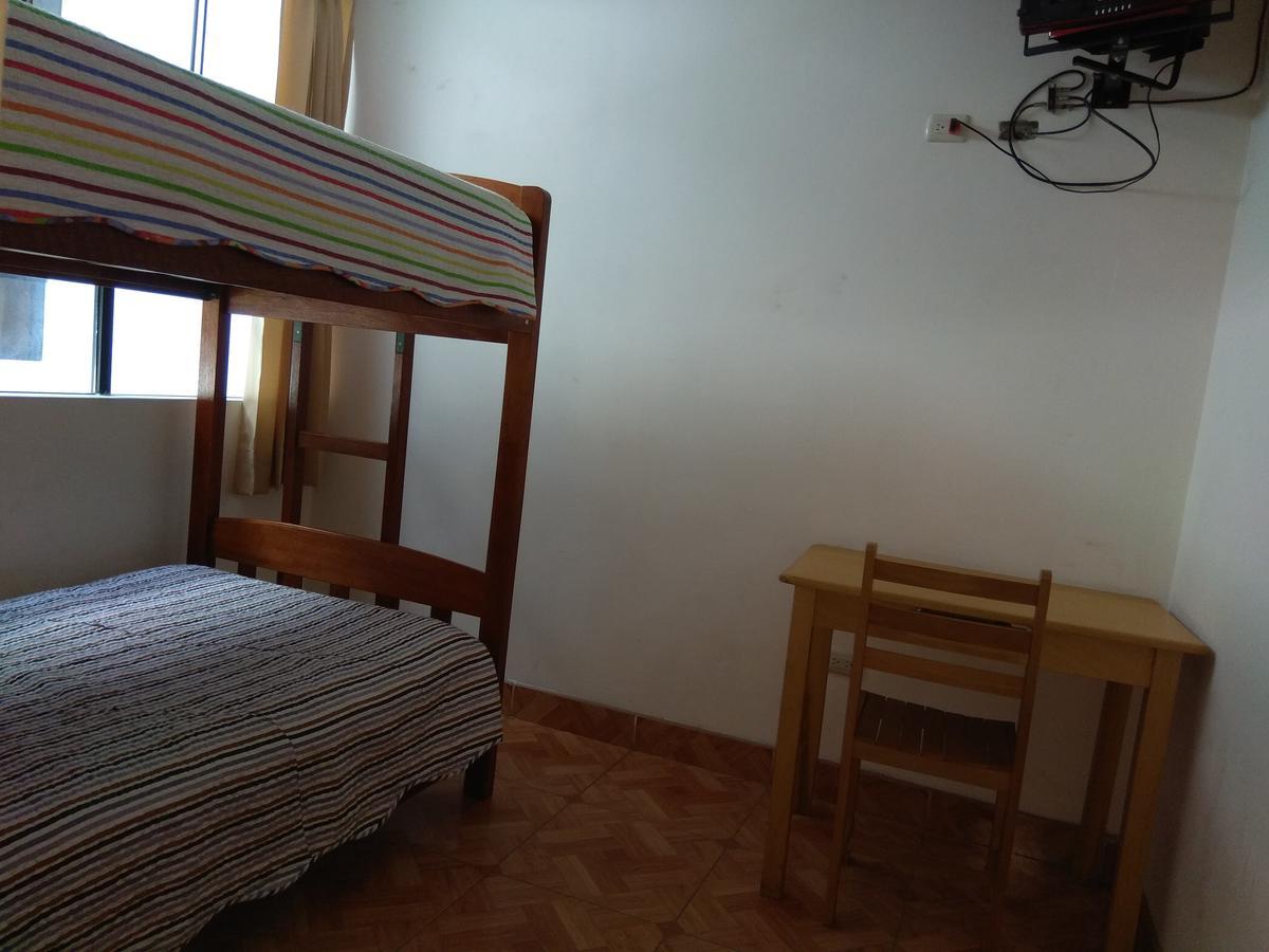 Lola Hosting Hotel Huanchaco Szoba fotó